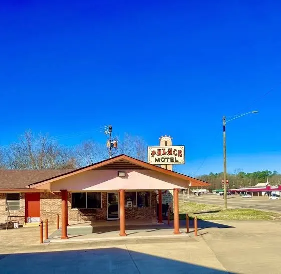 Palace Motel