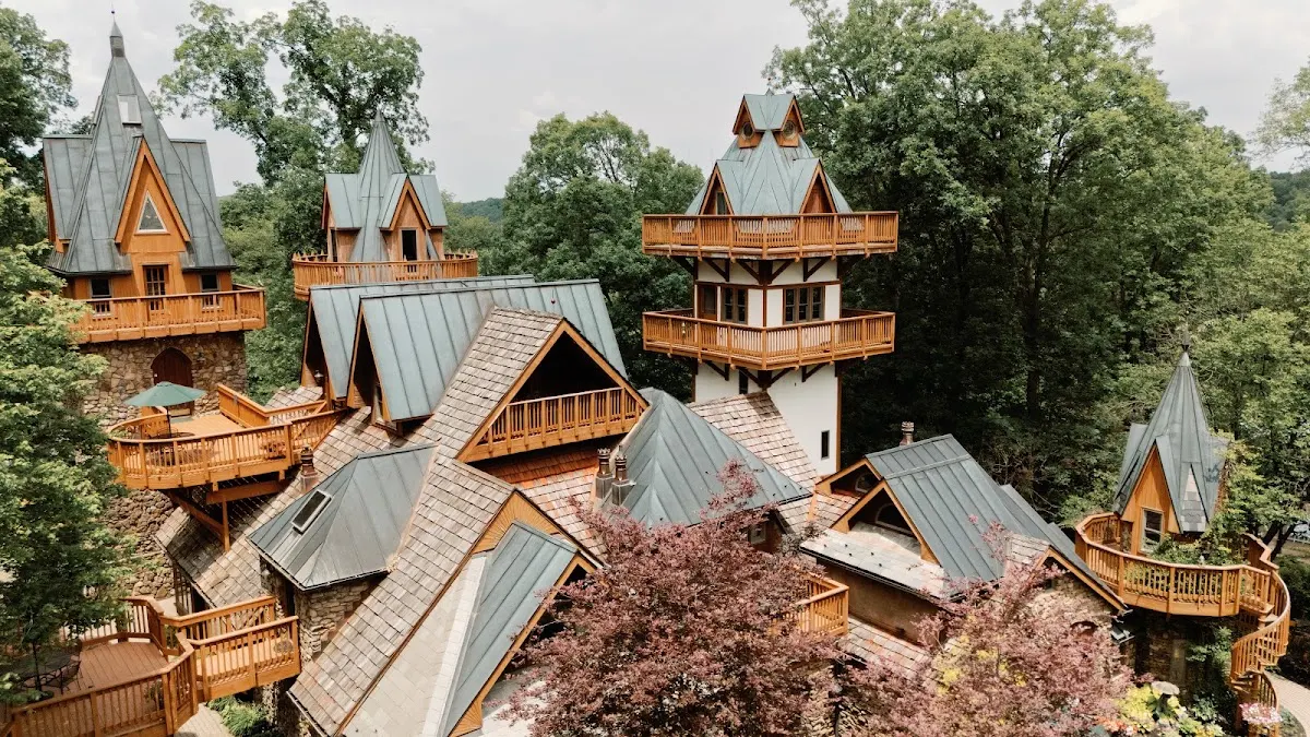 Landoll's Mohican Castle - Luxury Hotel in Central Ohio