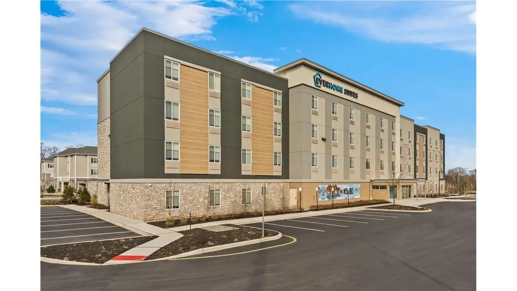 Everhome Suites Somerset - South Brunswick