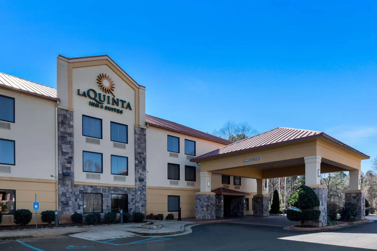 La Quinta Inn & Suites by Wyndham LaGrange / I-85