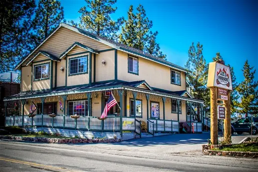 Fireside Lodge