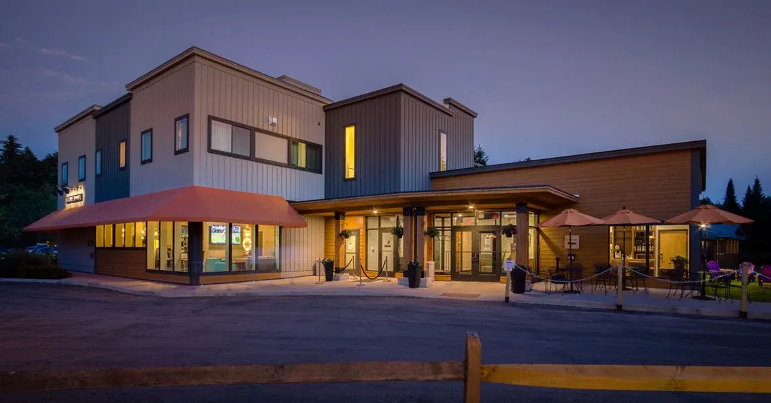 Sun & Ski Inn and Suites
