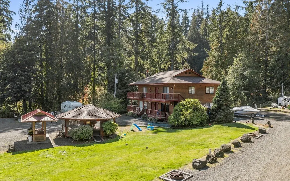 The Glen Resort