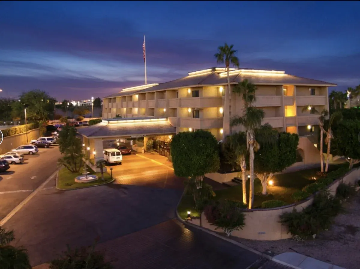 Yuma Inn & Suites