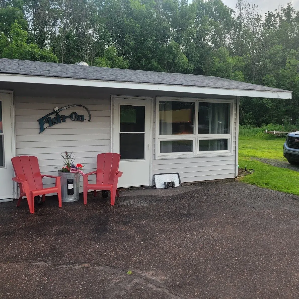 Riverview Lodge