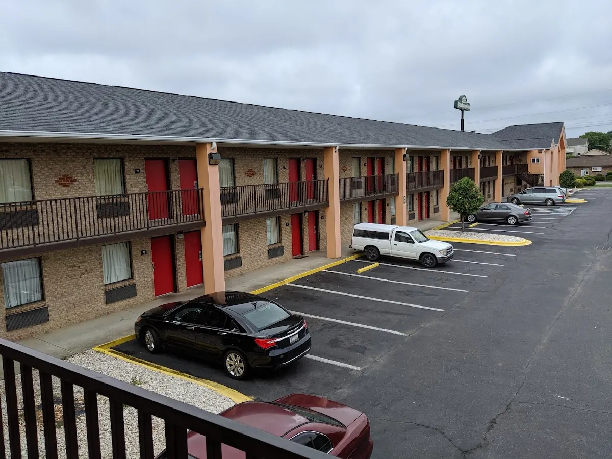 Economy Inn Express