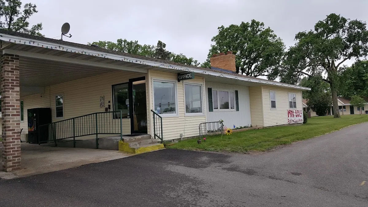 Budget Host Inn