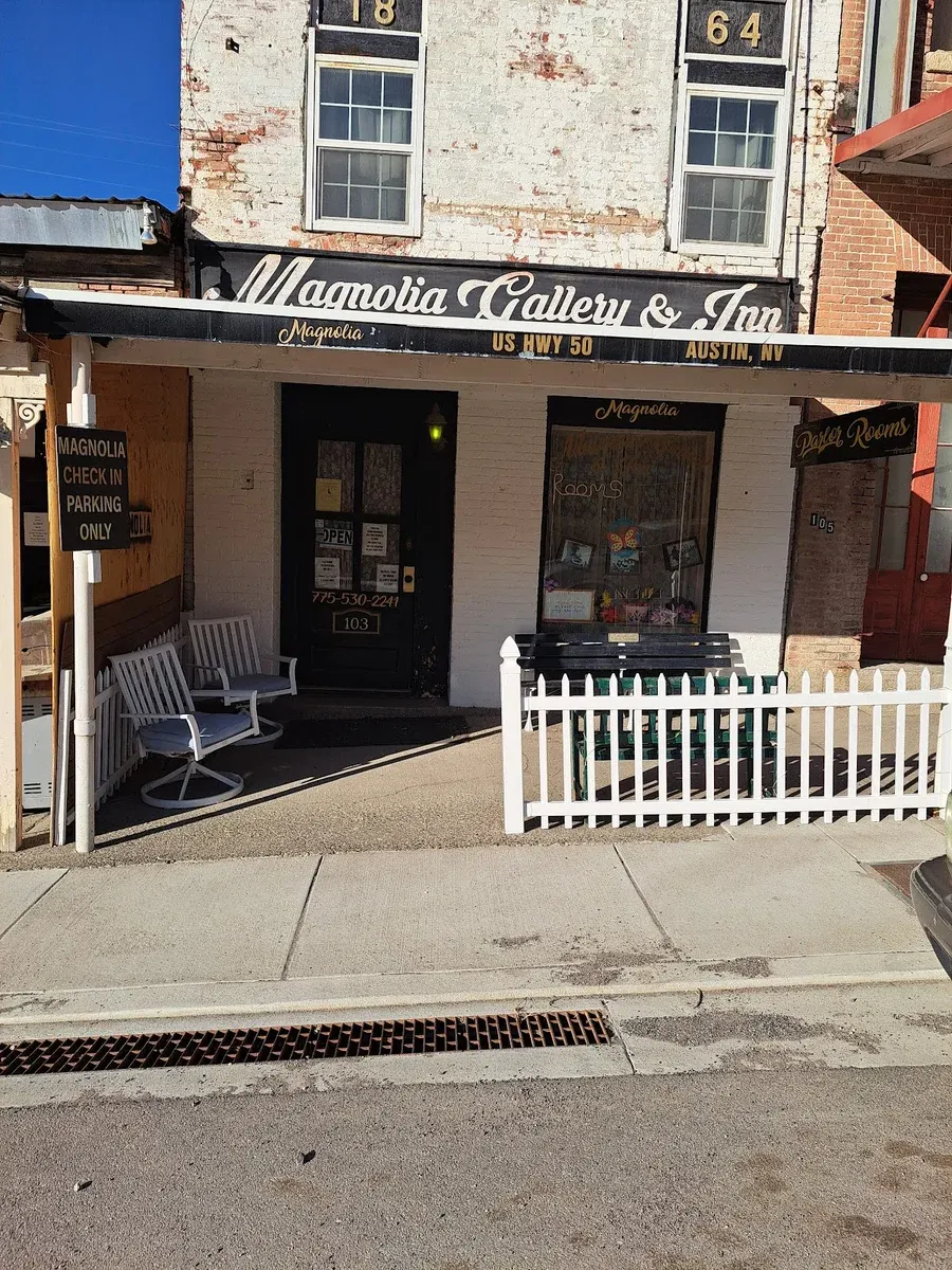 Magnolia Gallery & Inn, LLC