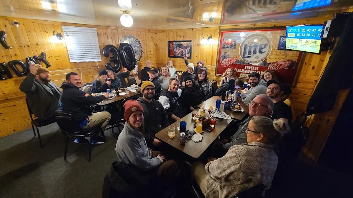 Lewiston Hotel Bar and Grill