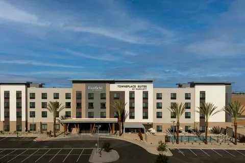 Fairfield by Marriott Inn & Suites Surprise Prasada