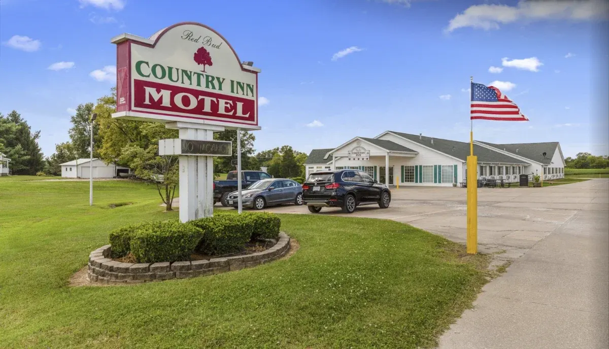 Red Bud Country Inn