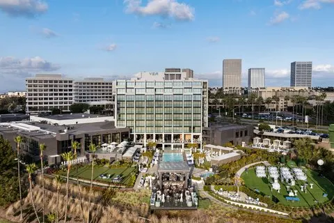 VEA Newport Beach, A Marriott Resort & Spa