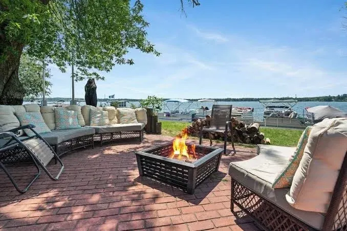 Fife Lake Lodge