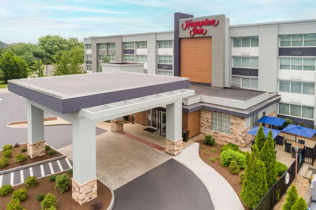 Hampton Inn Manchester Downtown