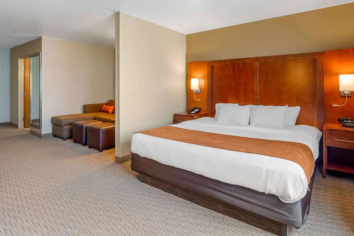 Comfort Suites Burlington