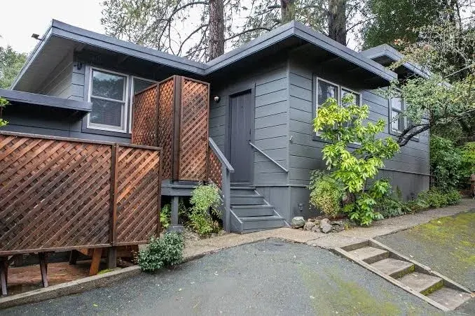 Anderson Valley Inn