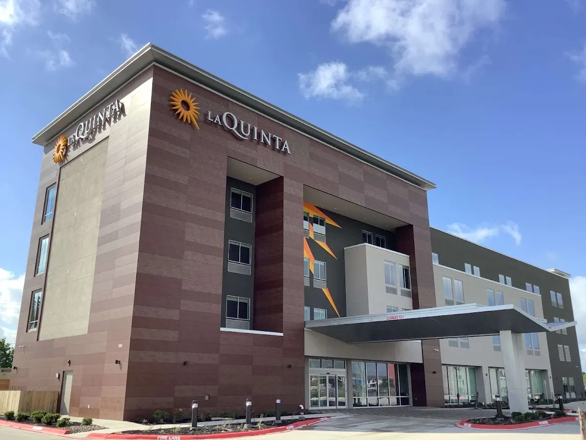 La Quinta Inn & Suites by Wyndham Corpus Christi Southeast