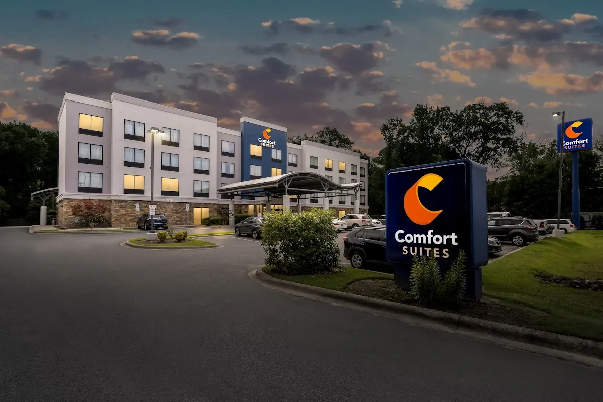 Comfort Suites New Bern near Cherry Point