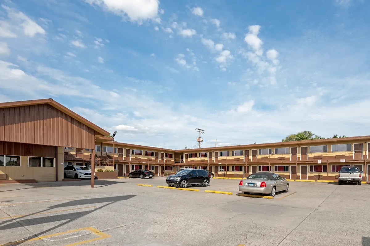 Rodeway Inn Terre Haute near University