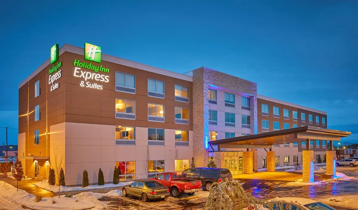 Holiday Inn Express & Suites Hermiston Downtown by IHG