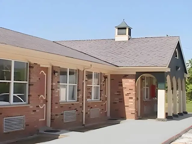 Hometown Inn