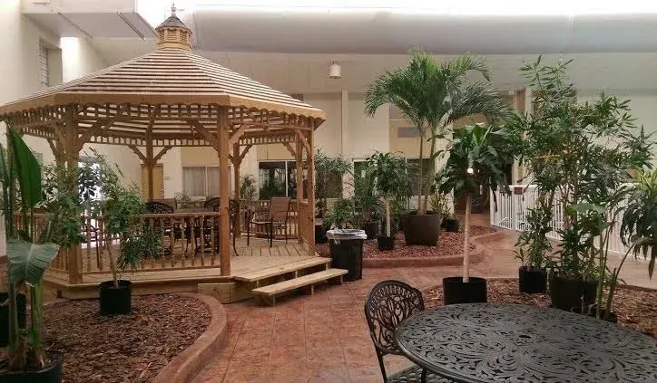 Ramada Plaza by Wyndham Louisville Hotel & Conference Center