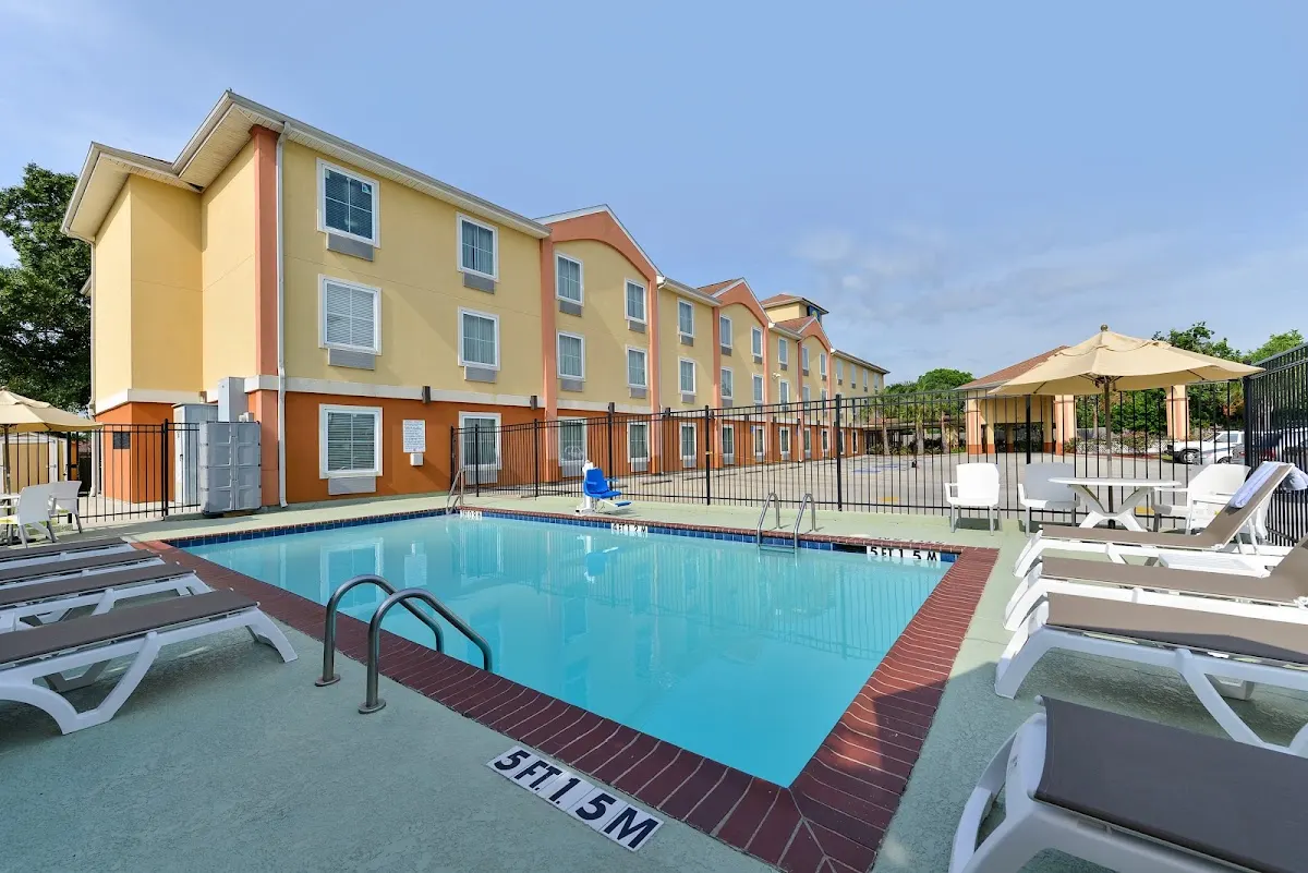 Comfort Inn Marrero - New Orleans West