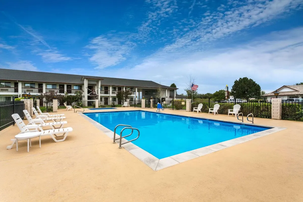 Days Inn by Wyndham Delta