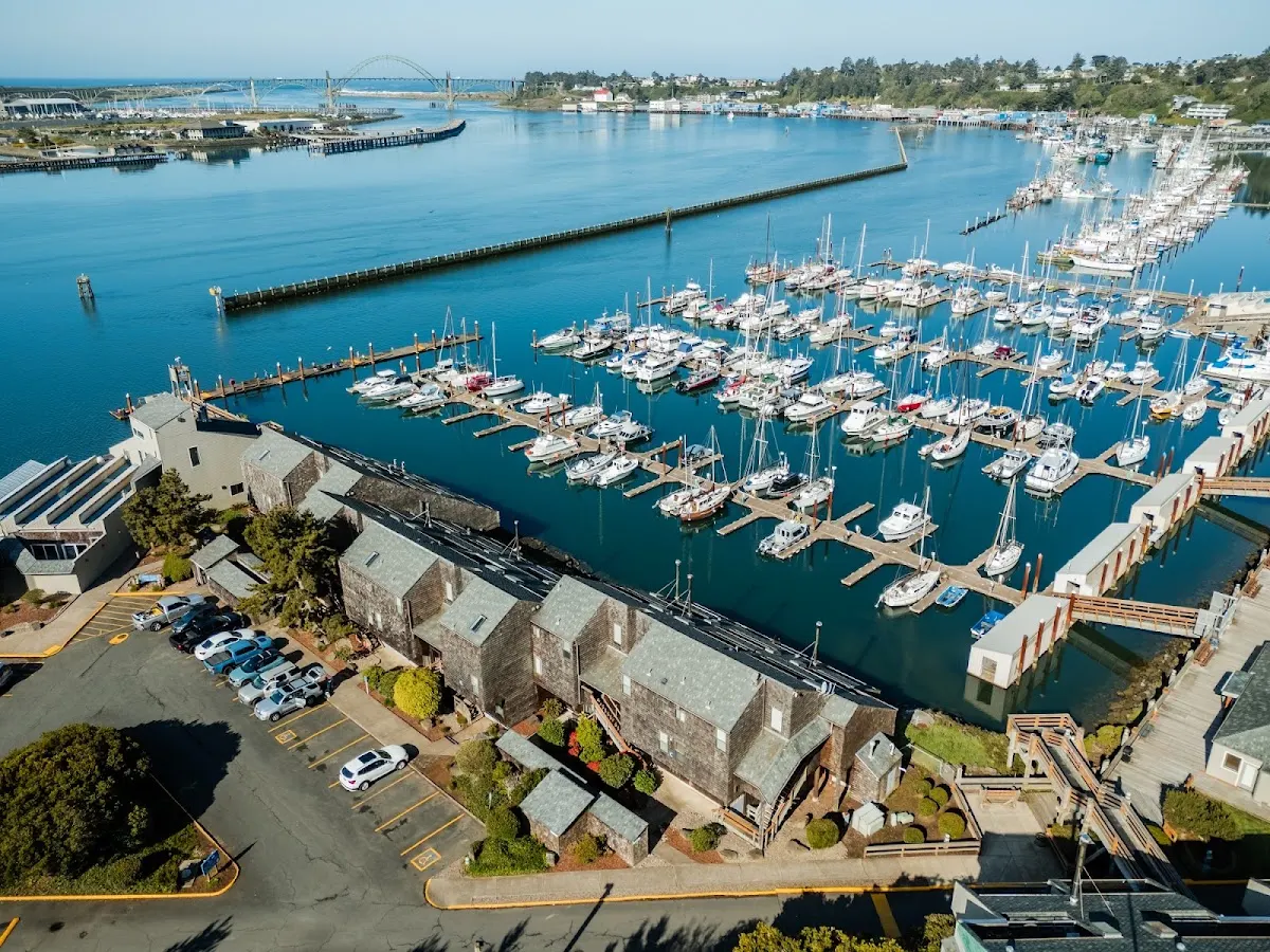 Embarcadero Resort Hotel & Marina