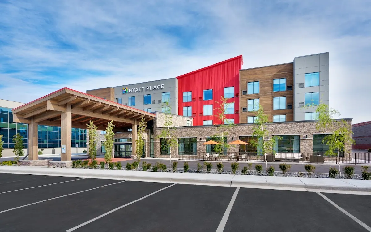 Hyatt Place Anchorage-Midtown
