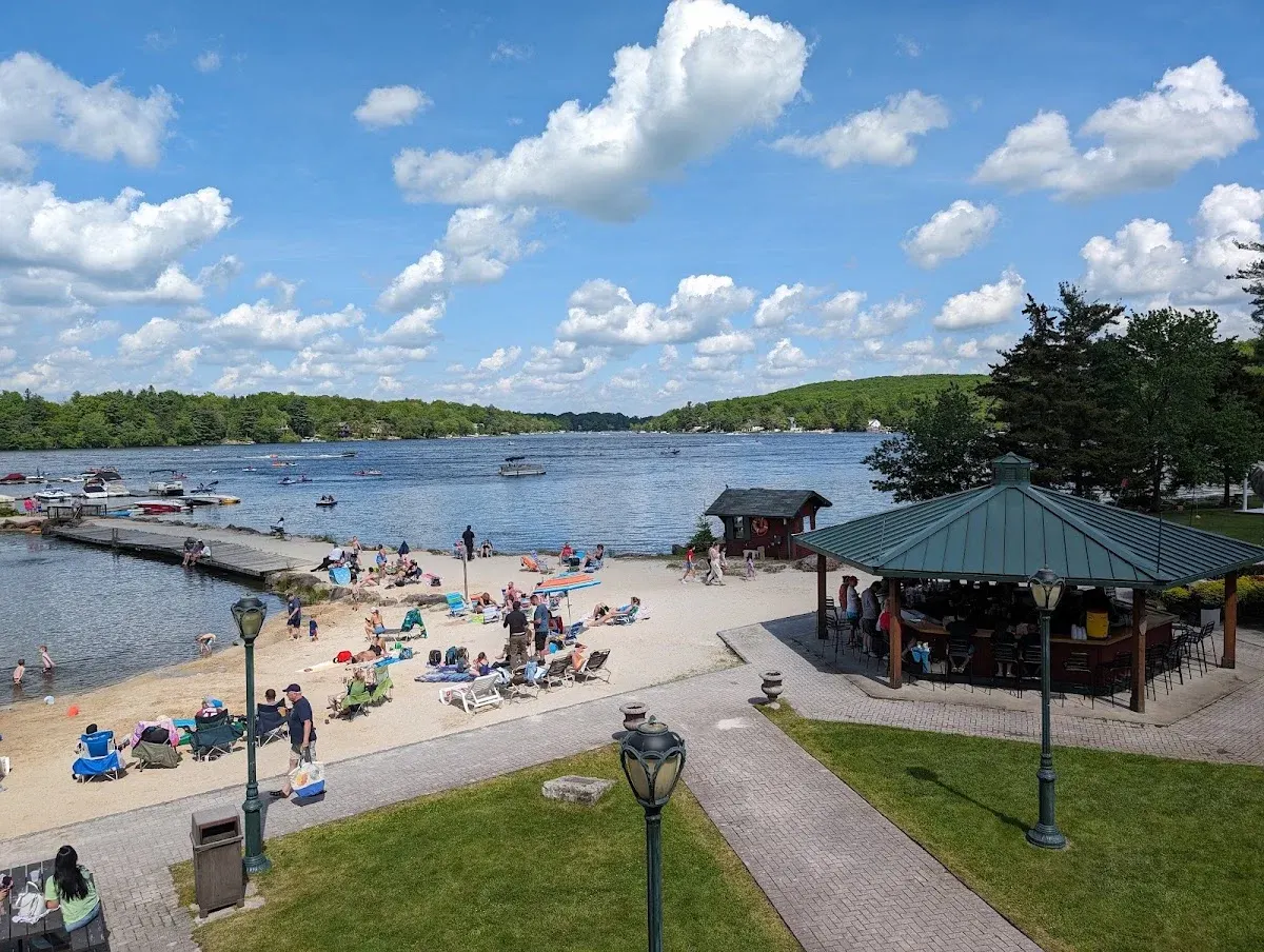 Split Rock Lodge