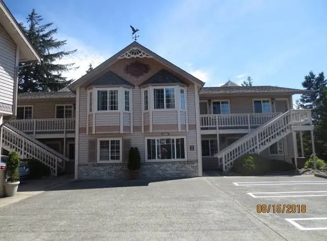 Landmark Inn