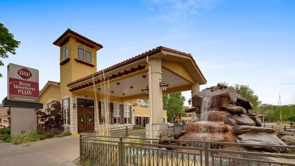Best Western Plus Greenwell Inn