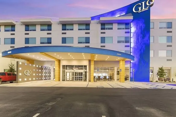GLō Best Western Savannah-Gateway I-95
