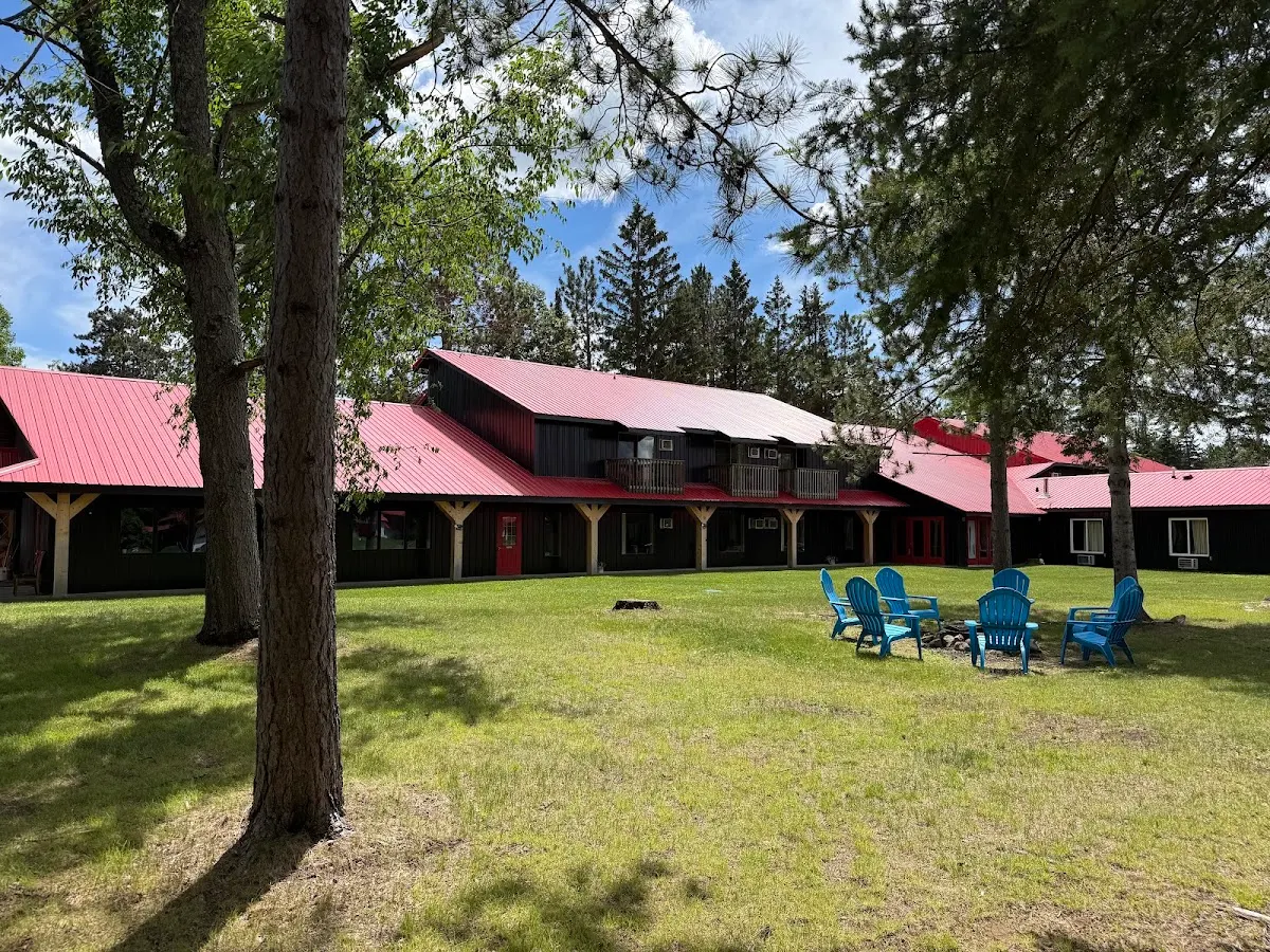 Northwestern Lodge