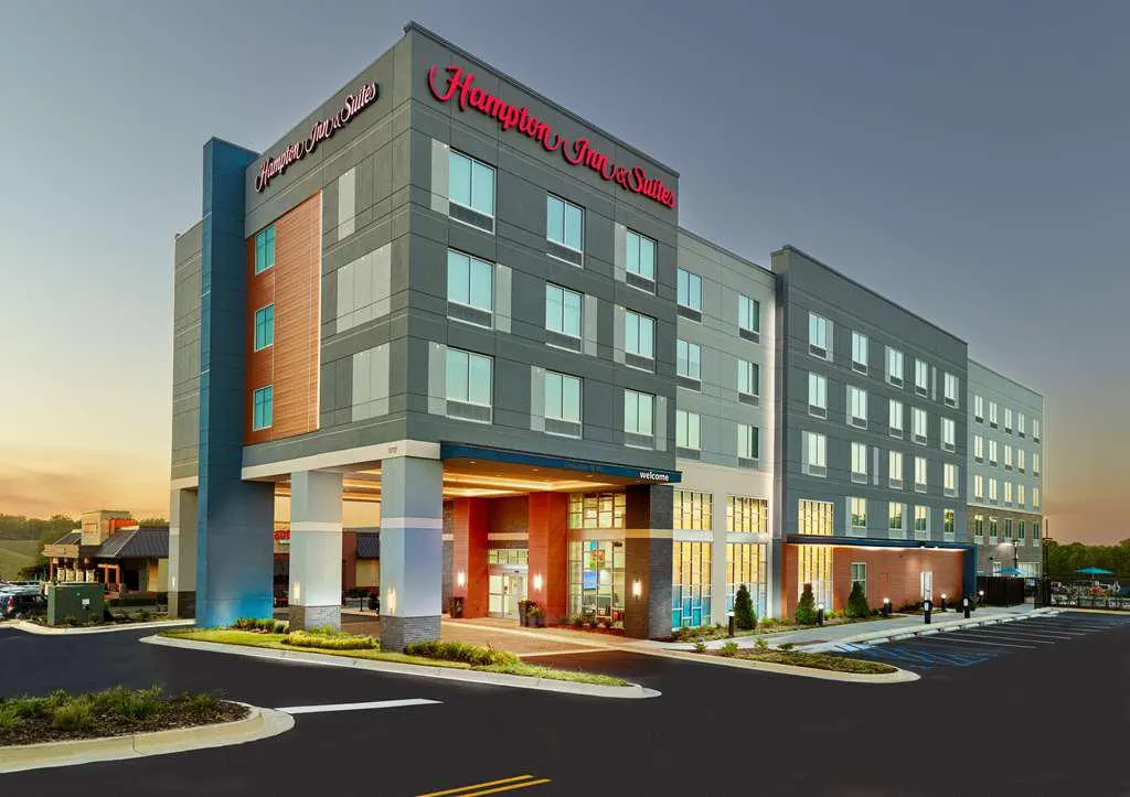 Hampton Inn and Suites Fultondale Birmingham I 65
