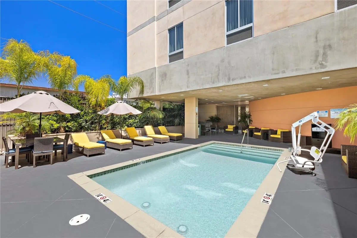 Hampton Inn & Suites Los Angeles/Hollywood