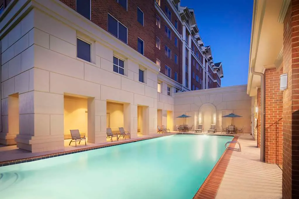 DoubleTree by Hilton Hotel Atlanta - Roswell