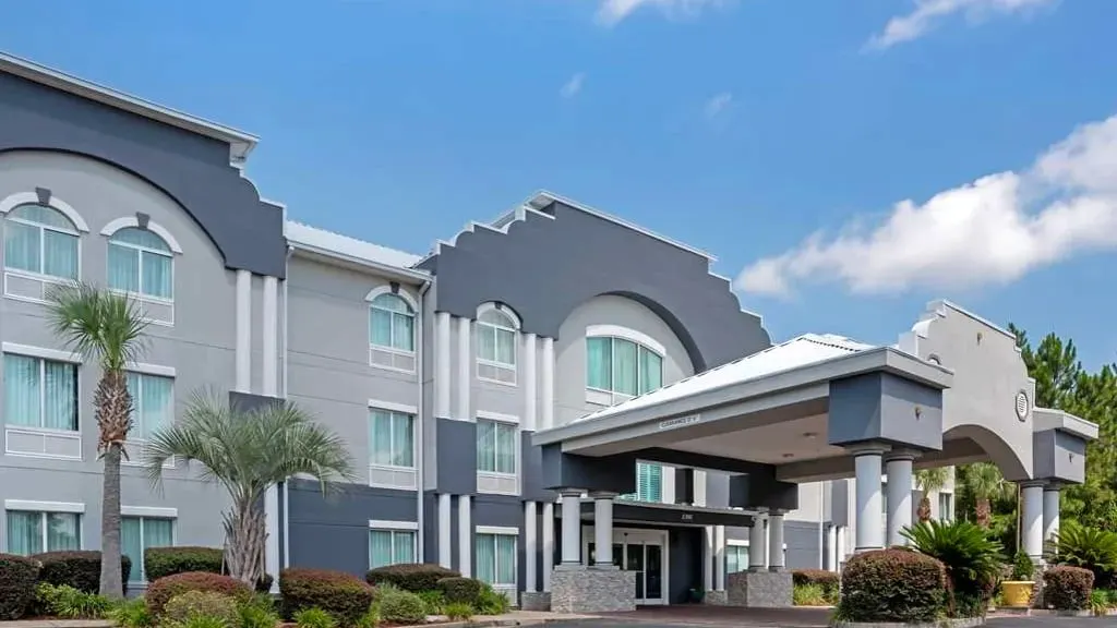 Best Western Plus Blue Angel Inn