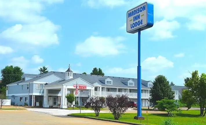 Madison Inn Lodge