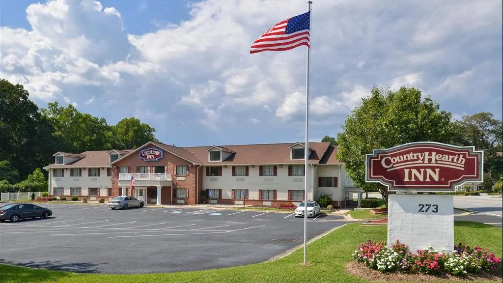 Country Hearth Inn & Suites Toccoa
