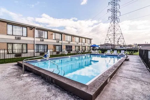 Quality Inn Pensacola North
