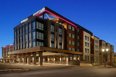 Residence Inn by Marriott Milwaukee Brookfield at Poplar Creek
