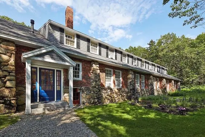Cape Arundel Inn Club House