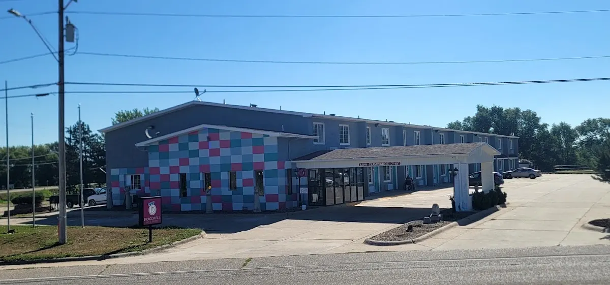 Dragonfly Inn & Suites - Hastings