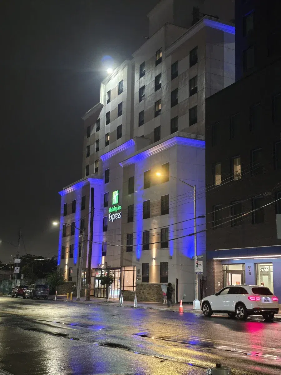 Holiday Inn Express Jamaica - Jfk Airtrain - Nyc by IHG
