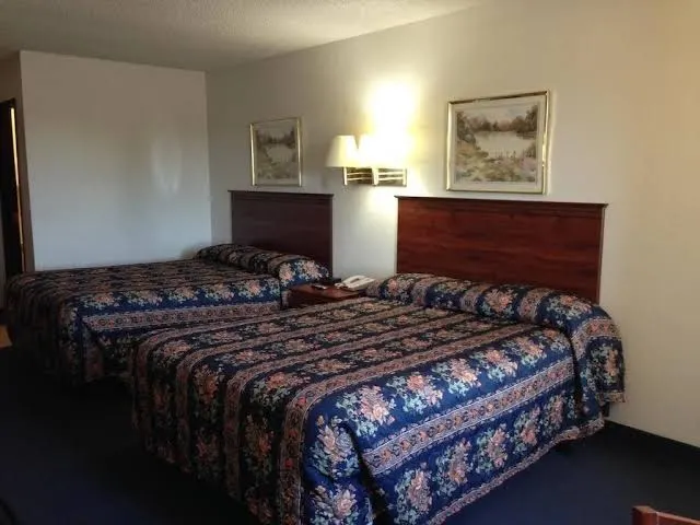 Econo Inn & Suites