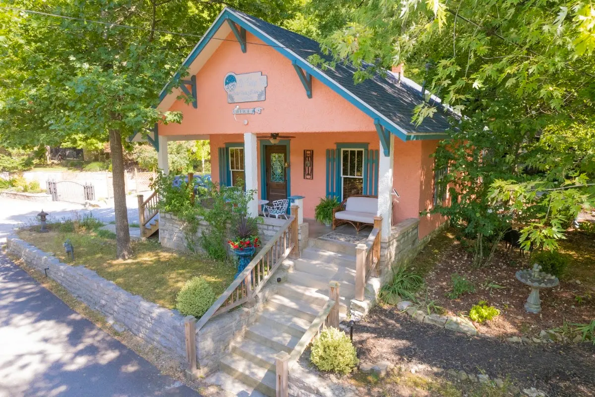 Cliff Cottage Bed and Breakfast Inn