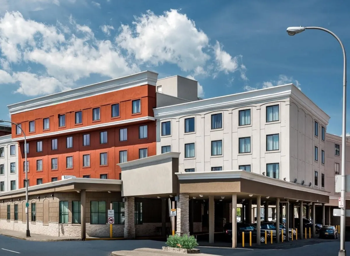 Country Inn & Suites by Radisson, Downtown Albany New York