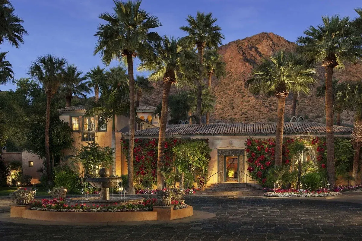 Royal Palms Resort and Spa -The Unbound Collection by Hyatt